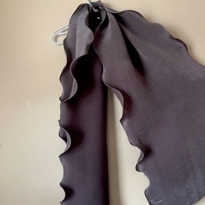 Gorgeous French statement scarf
